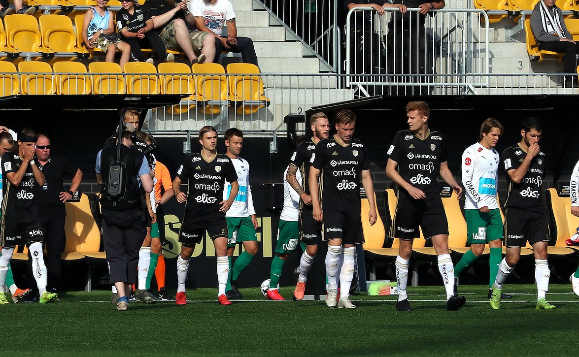 ​"Aina tulee loukkaantumisia ja pelikieltoja" – SJK varautunut poissaoloihinkin