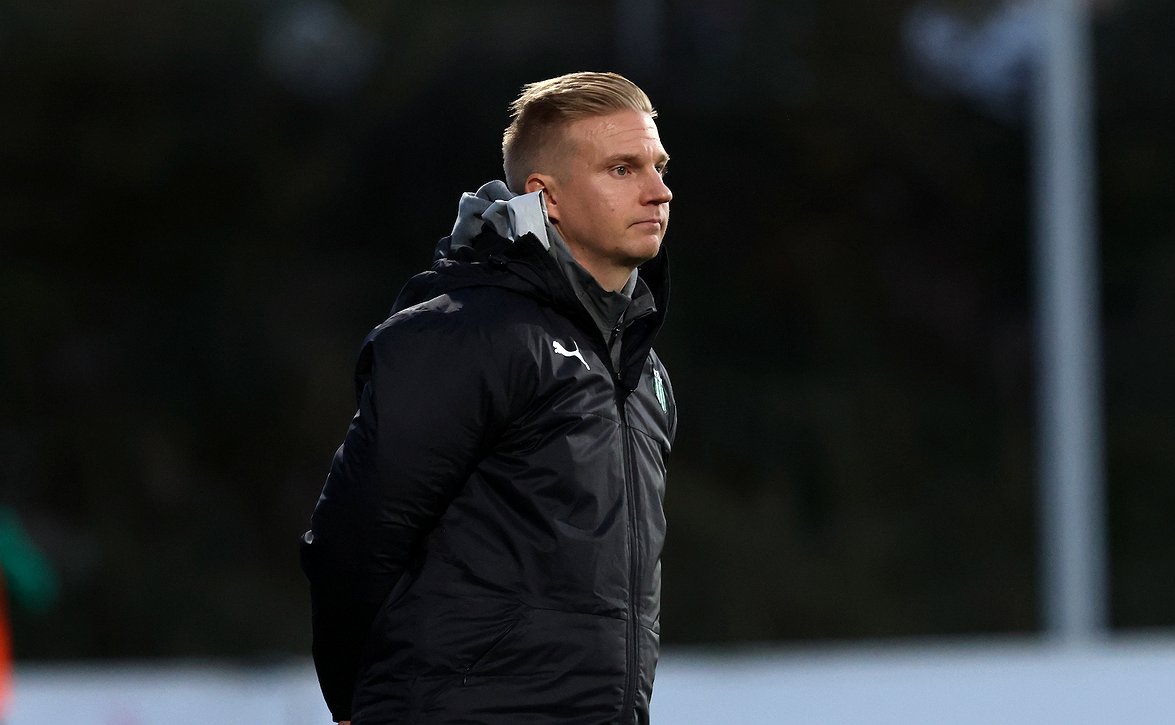 "Kymmenen päivää ja kolme kovaa ottelua" - U17-pojat avaa Portugalin turnauksen Saksaa vastaan