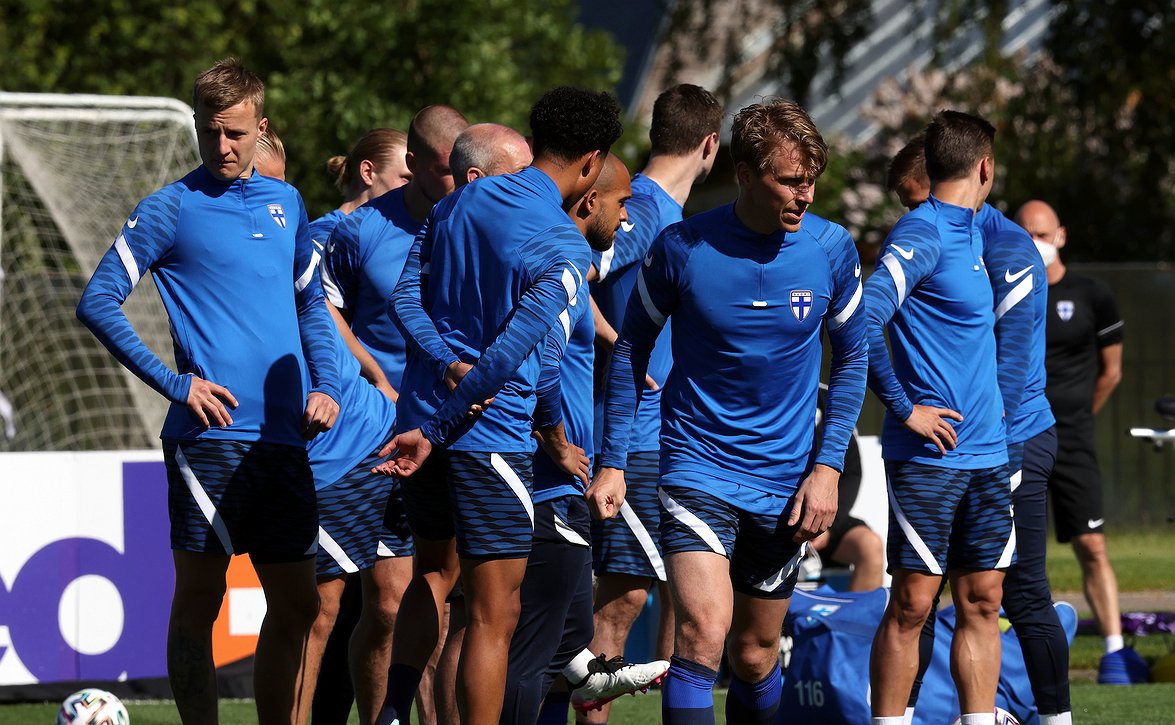 Slovakia Huuhkajia vahvempi Murciassa