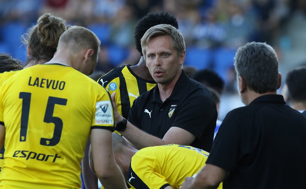 Vasaralle pitkä jatkosopimus Hongan kanssa - "Koen että työ on vielä kesken"