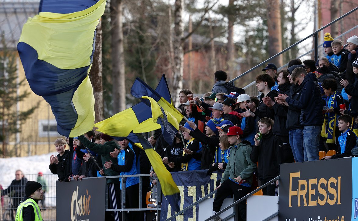 "Gnistan näkee tämän mahdollisuutena" - Gnistan haistaa HJK:n veren