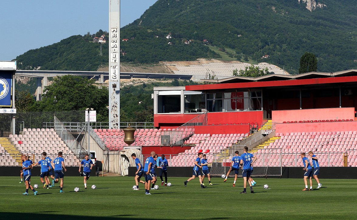 Huuhkajilla edessä kesäkuun viimeinen koitos - Bosnia-Hertsegovina vastassa toistamiseen
