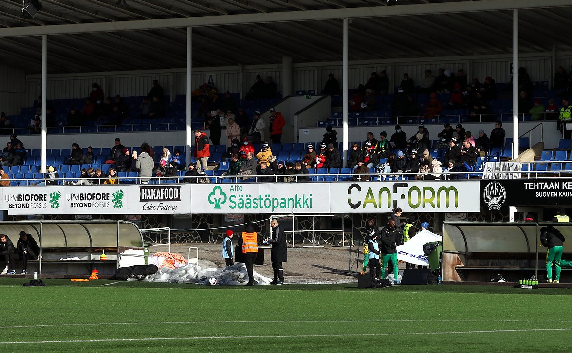 Kiertotalous kuntoon Tehtaan kentällä - FC Haka ja Hyötykeräys rakentavat vastuullisempaa ottelutapahtumaa