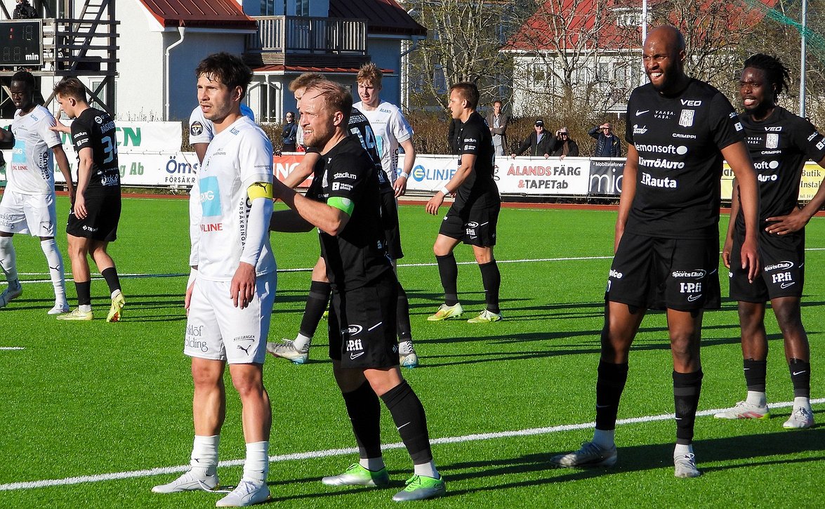 ​Nollia rikki lauantaina? – kauden ensimmäisiä vierasvoittoja haussa