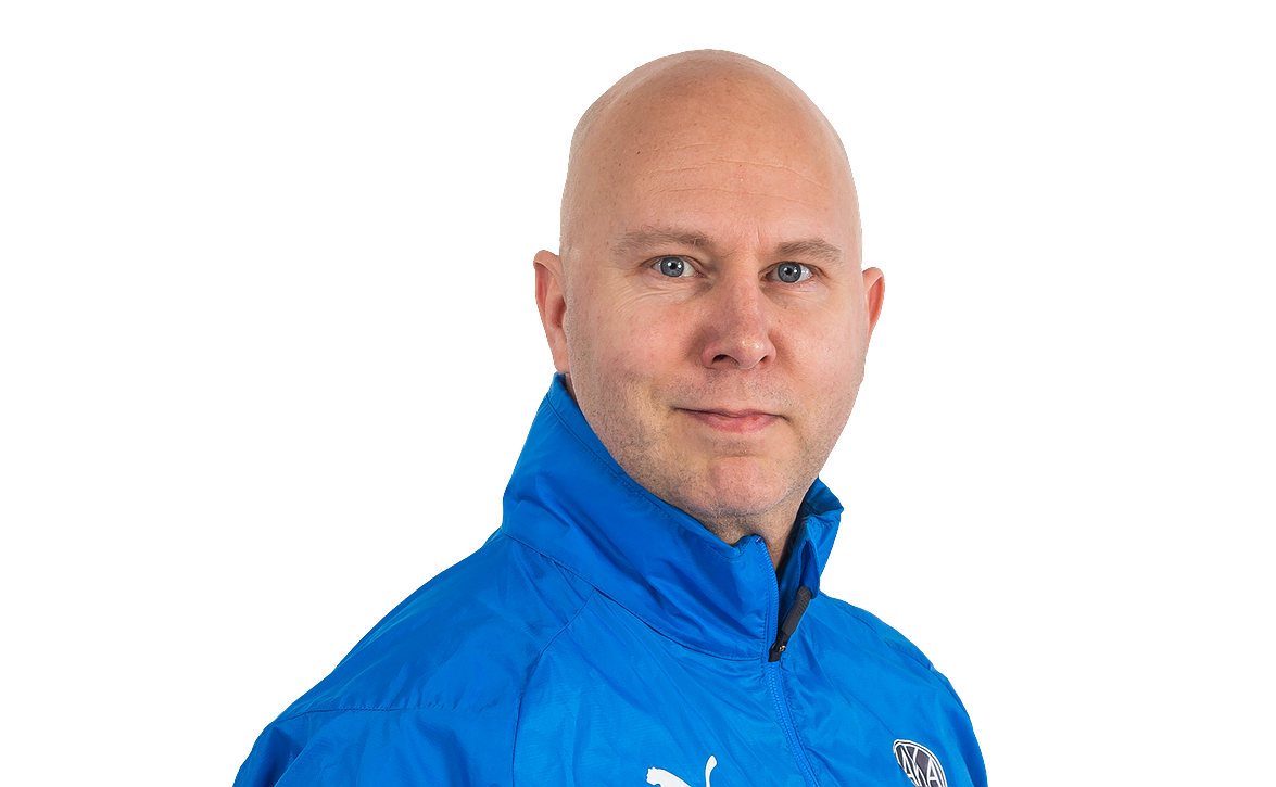 Hakan Manninen pettyi tappioon – ”Ei tässä hirveästi voi hymyillä”