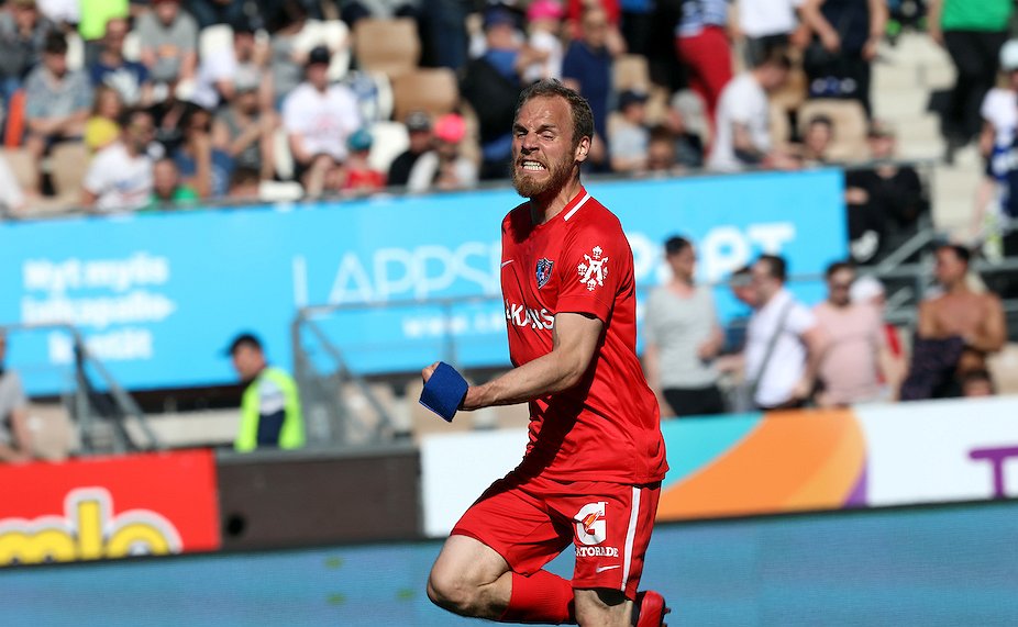 ​"Olemme ryhmänä nyt entistä tiiviimpi" - Inter matkalla kohti kotimaata