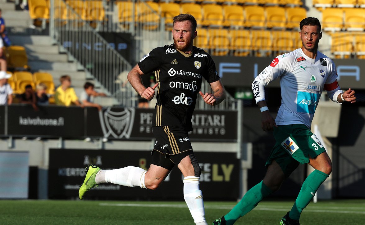 Billy Ions jättää SJK:n - hyökkääjä palaa kotimaahansa Englantiin