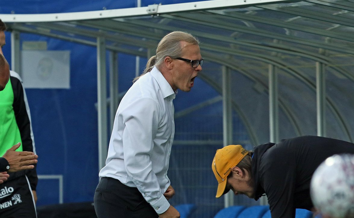 Rajamäki: "Pallo pomppi lopussa meille karvan verran"