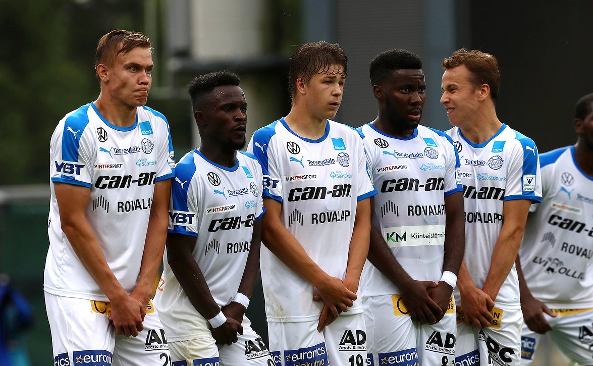 ​"Musta ja valkoinen" – RoPS-luotsi Vesa Tauriainen näki sunnuntain pelin kaksijakoisena