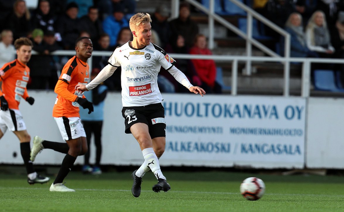 Hakan maalitykki Salomo Ojala vieraili Veikkausliiga ja Naisten Liiga -podcastissa