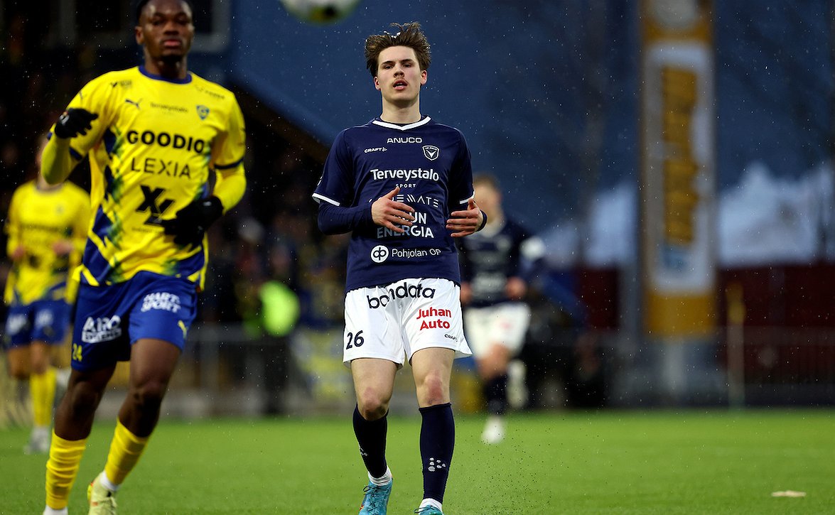 Julius Körkkö siirtyy AC Oulusta Tanskaan