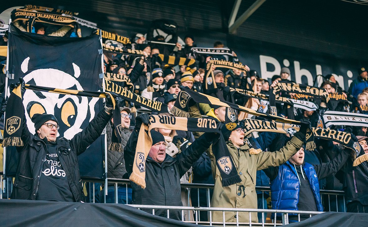 Haka kiri SJK:n voittoputken poikki (SJK-FC Haka 2-2)