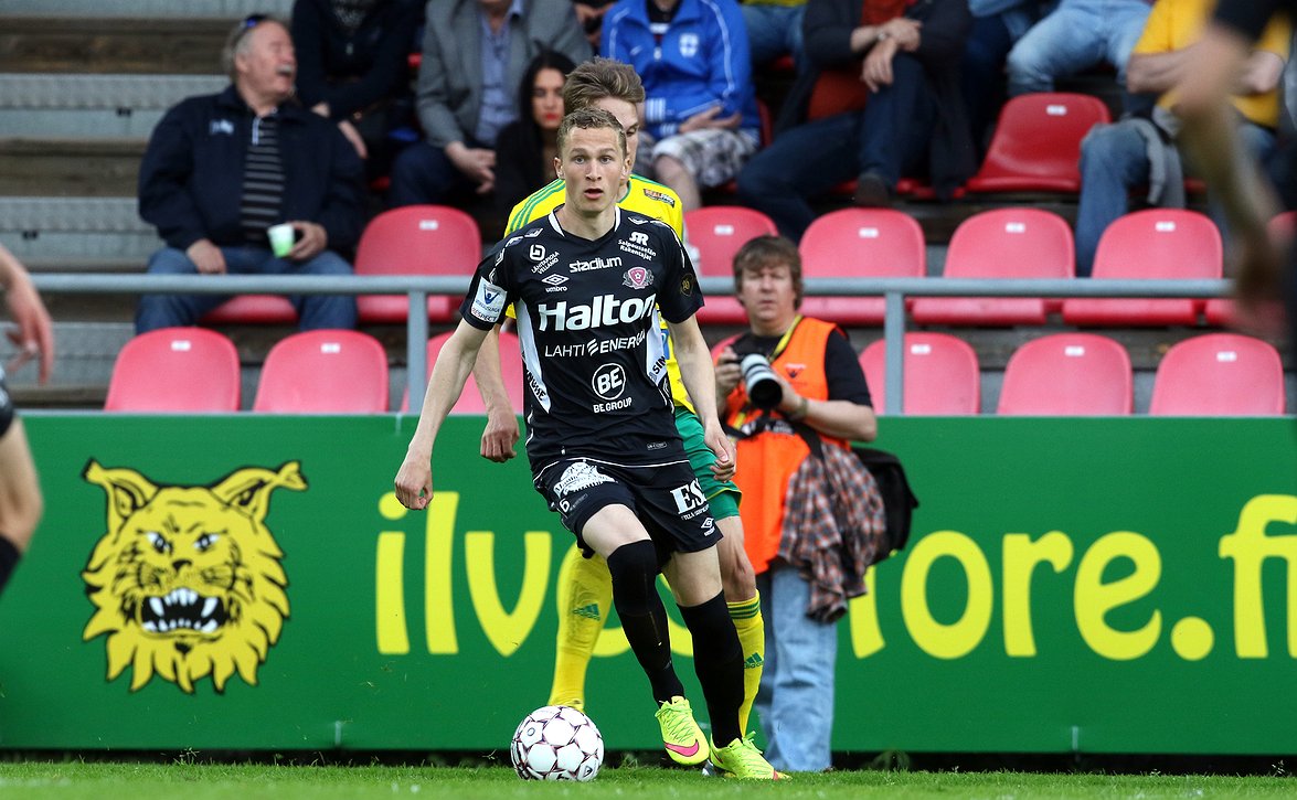 ​Santeri Hostikka jatkosopimukseen FC Lahden kanssa