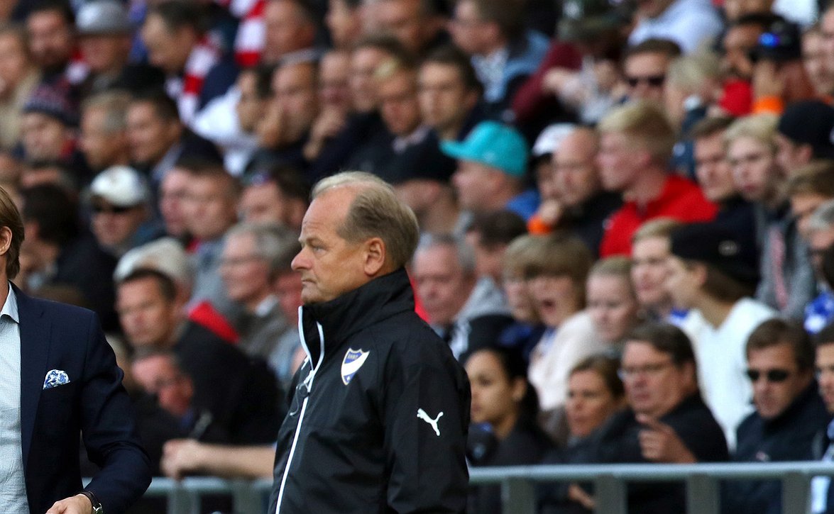 Muurinen harmitteli takaiskuja