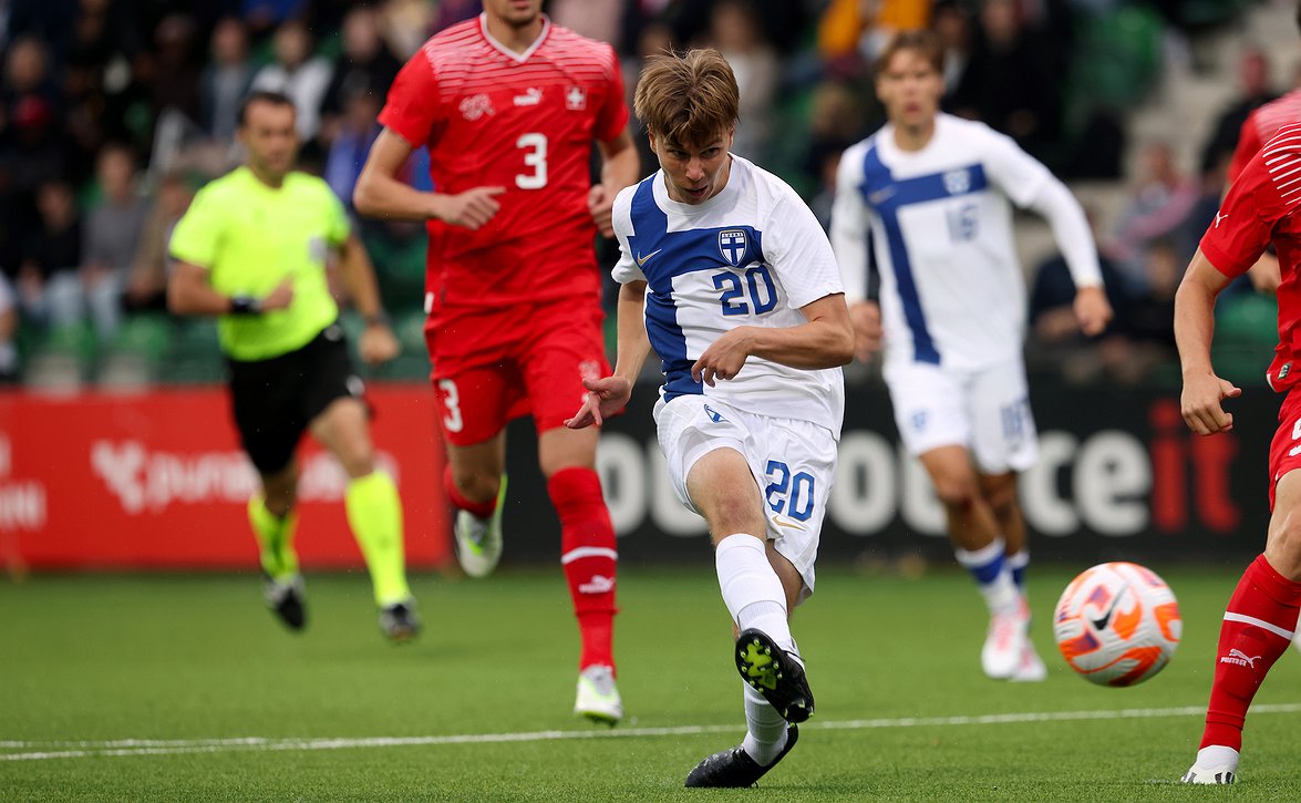 Pikkuhuuhkajat komeaan voittoon Albaniasta – Otso Liimatta iski hattutempun