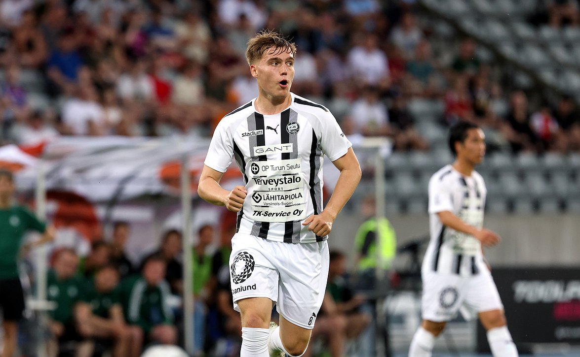 "Haluan haastaa itseäni" - Aapo Boström jättää kasvattajaseuransa TPS:n