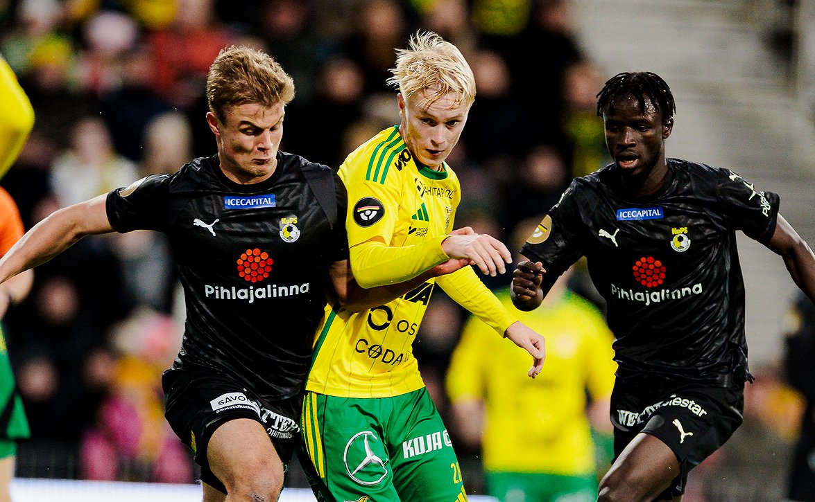 "Saatiin tärkeä piste mukaan" - KuPS-luotsi Jarkko Wiss päällisin puolin tyytyväinen