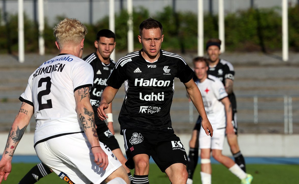 "Emme voi luovuttaa" - tappio oli pettymys FC Lahdelle