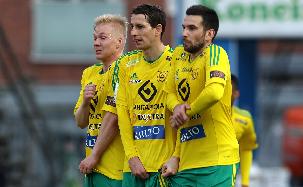  Ilveksen ja Tomi Petrescun tiet eroavat