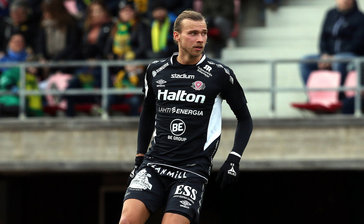 Kalle Taimi Huuhkajien avauksessa maanantaina