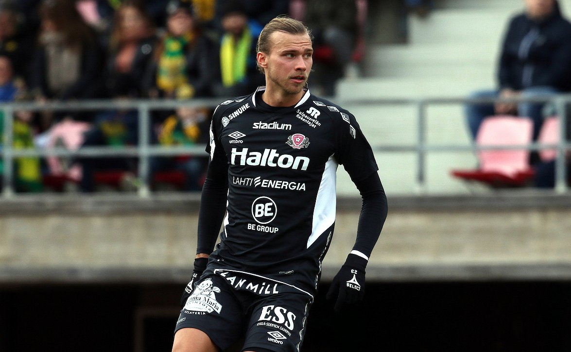 Kalle Taimi ja FC Lahti jatkosopimukseen