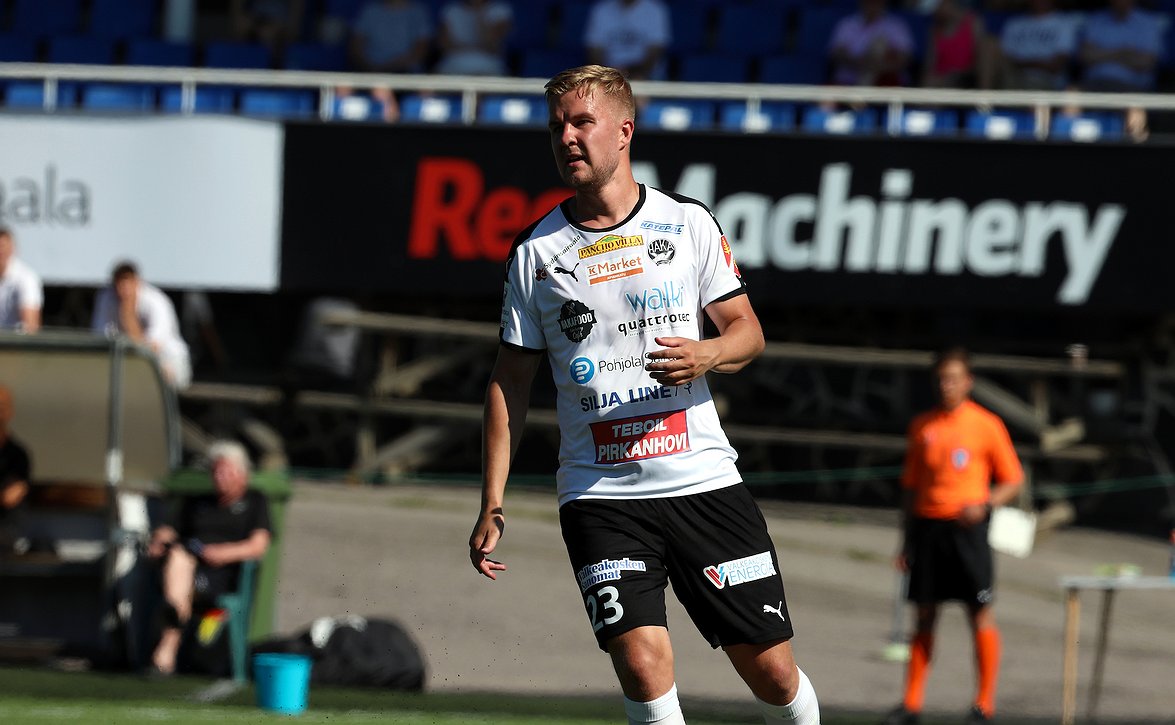 Haka-kaksikko Ojala ja Tainio lyhytaikaiselle lainalle AC Kajaaniin