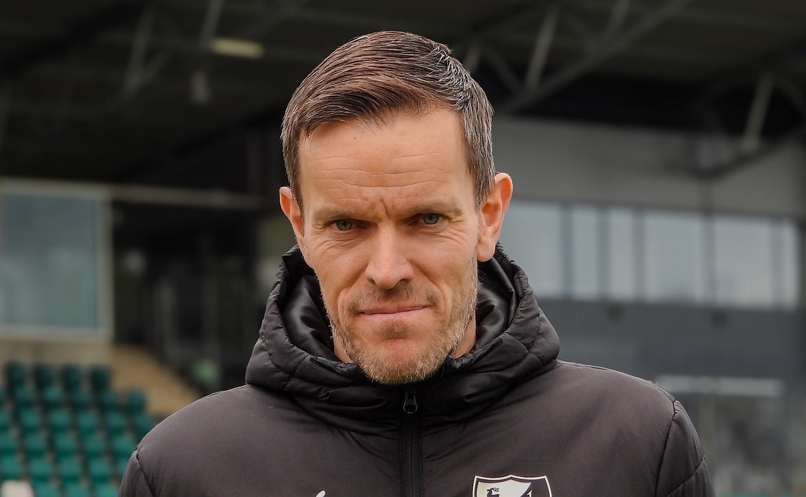 Johan Sundman jatkaa IFK Mariehamnissa laajennetussa roolissa - jo 15. kausi maalivahtivalmentajana