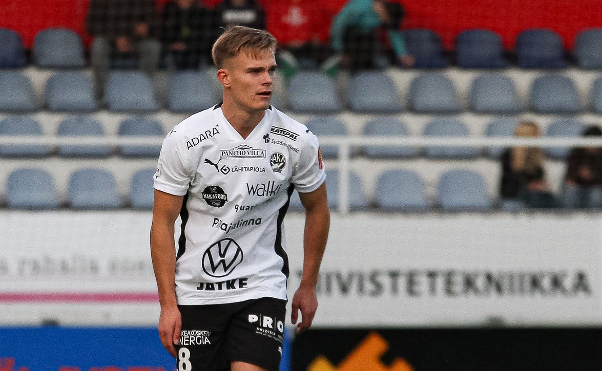 Elias Mastokangas jatkaa Hakassa - "Iso rooli ensi kauden joukkueen rakennuksessa"