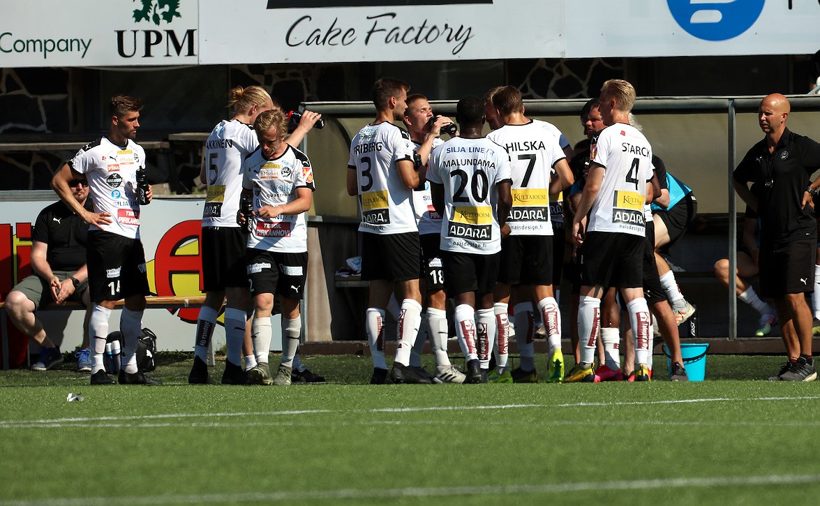 ​Taistelu kaikkien aikojen Veikkausliigan maalitilaston kakkospaikasta tiivistyy