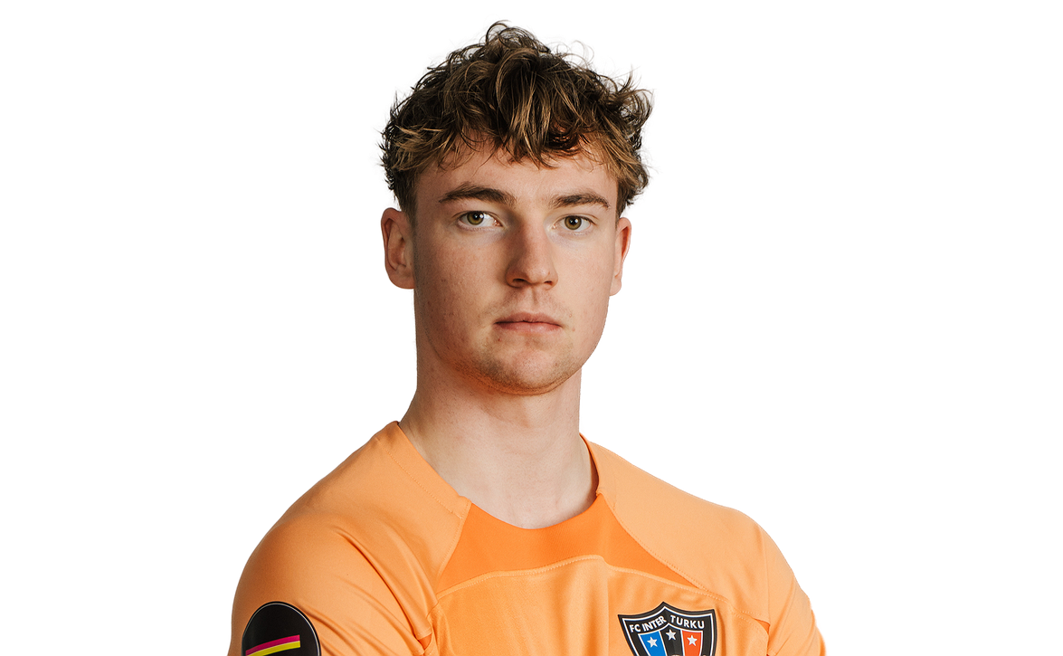 Tino Kangasaho siirtyy FC Interistä Ykköseen