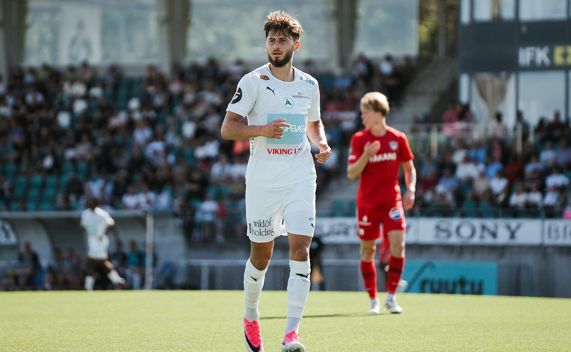IFK Mariehamnin Nikolaos Dosisille kova tälli – paluu kentille vielä avoinna