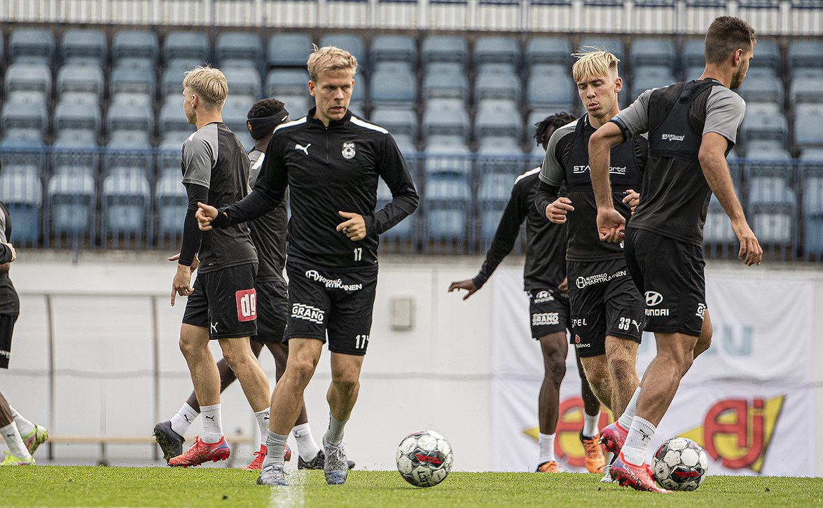 "Joku on menossa tosiaan hiihtämäänkin" - KuPS:lla miniloma ennen tiiviitä viikkoja