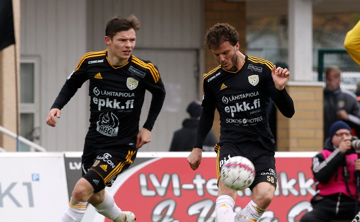 Riski: "Kaikki jäljellä olevat pelit vaikeita"