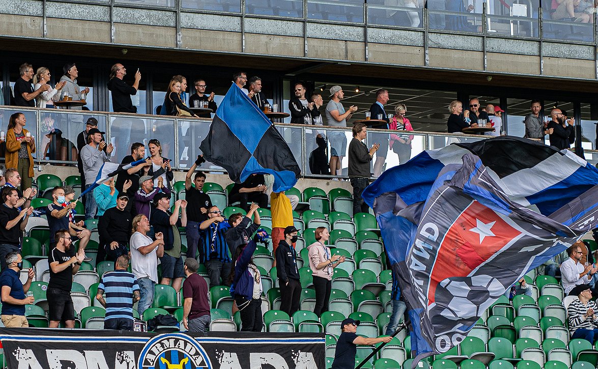 Jouluale alkoi FC Interin verkkokaupassa - myös Veritas Stadionin myymälä avoinna 13. ja 14.12.