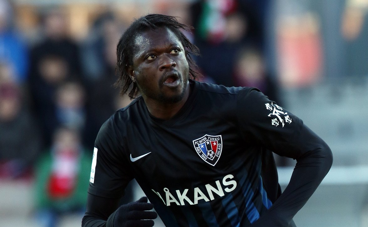 Kolmen Inter-pelaajan kausi paketissa