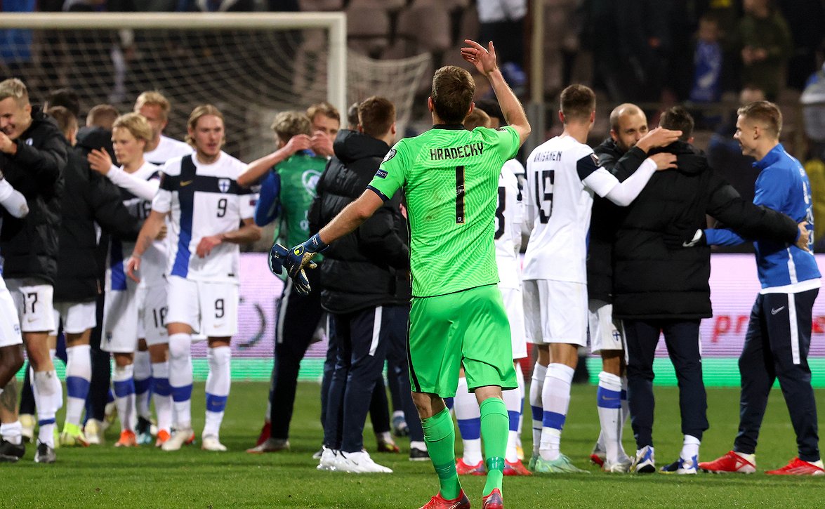 Näin on pelattu vuosien varrella - ovatko nämä Huuhkajilla kaikkien aikojen MM-karsinnat?