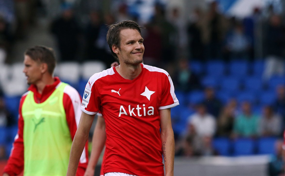 Joni Korhonen Ykköseen FC Hongan riveihin