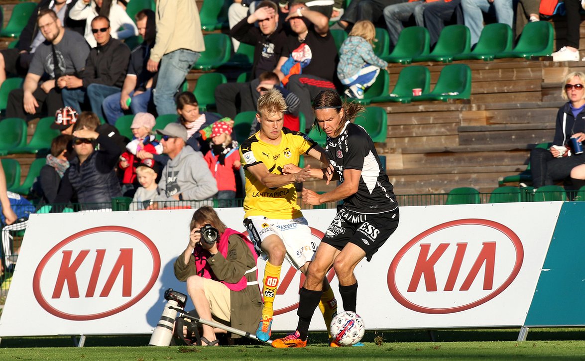 KuPS teki tukun kovia sopimuksia