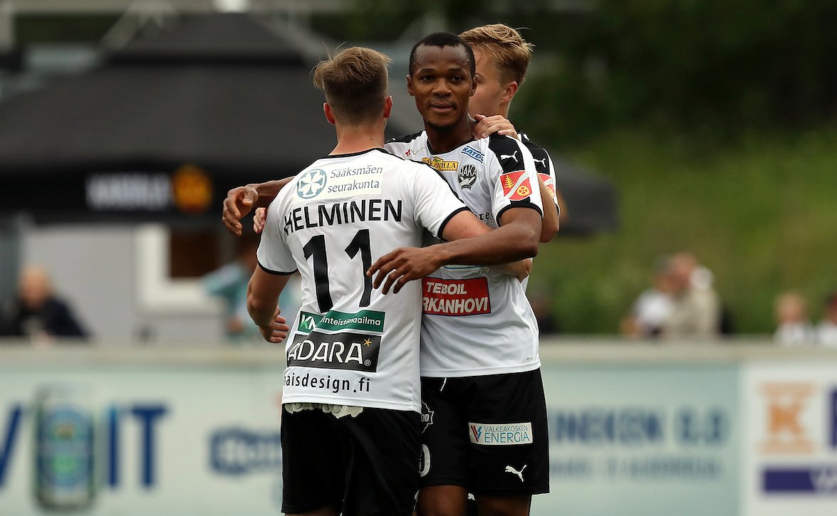 Ykkösessä torstaina erikoinen kärkikamppailu