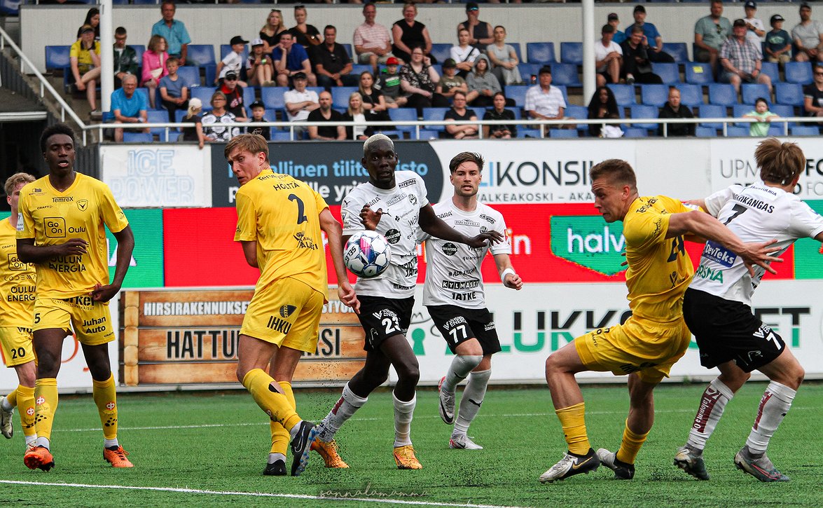 "Älkää enää ikinä tehkö näin minulle" - Haka-luotsi Andy Smith huokaili lopun paniikkia