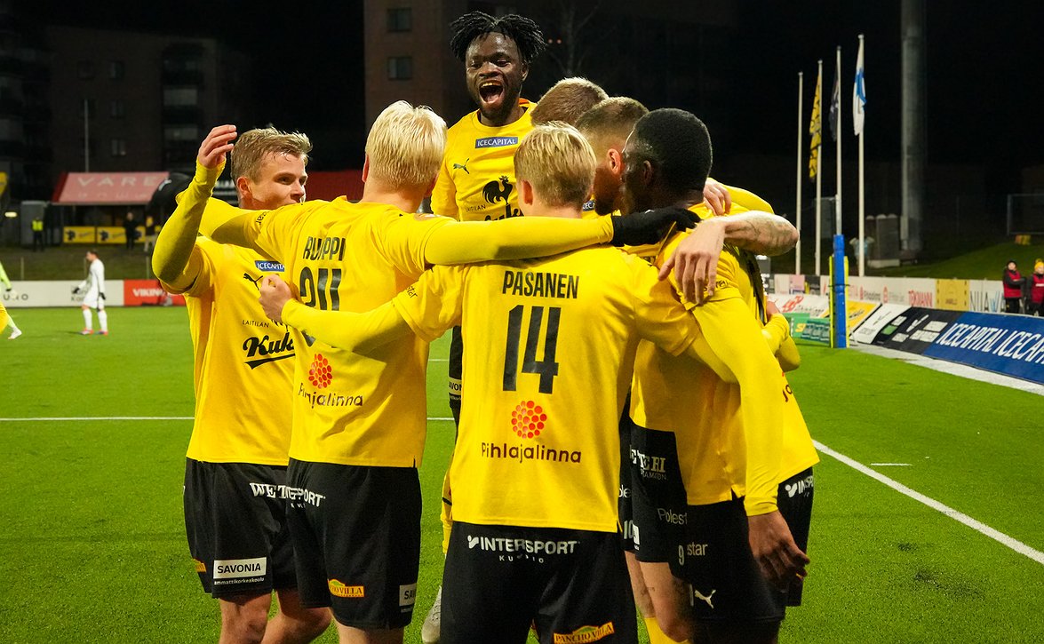 "KuPS:n näköistä jalkapalloa alusta alkaen" - Miika Nuutisella voitokas debyytti Kuopiossa