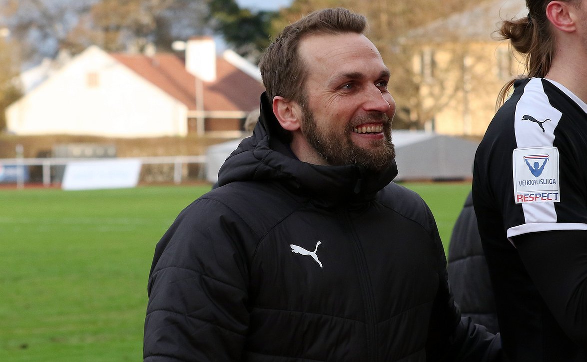 KuPS vapautti Pasi Tuutin valmennusvastuusta - Jani Honkavaara palaa peräsimeen