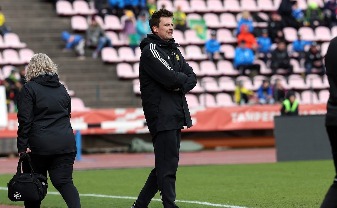 "Pettynyt fiilis" - Ilves-luotsi Toni Kallio manasi takaiskumaaleja
