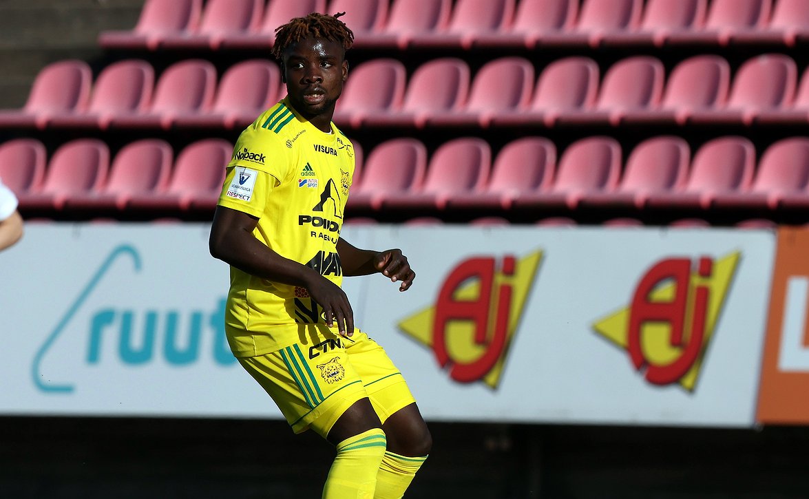 ​AJ Tuotteet tukee suomalaista jalkapalloa