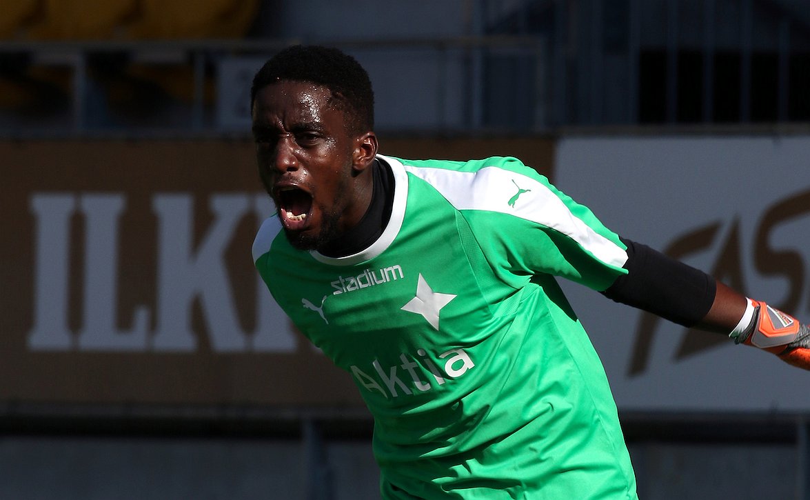 HIFK-vahti Arnold Origi leiristään: "Loistava tilaisuus antaa nuorille vähän takaisin"
