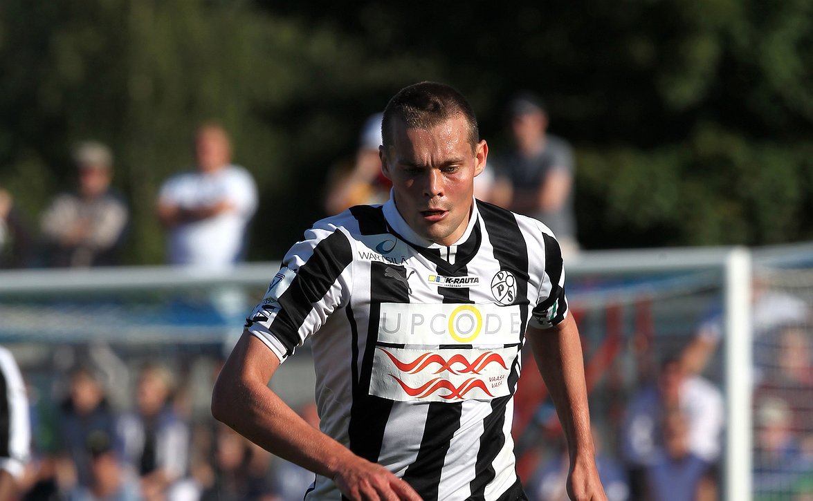 Engström jatkaa VPS:ssa