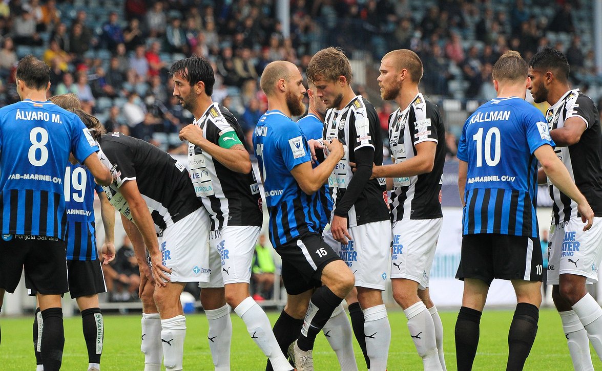 ​Viisi ottelua Veikkausliigaa torstaina takana