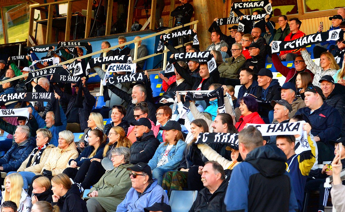 "Luotiin kyllä riittävästi maalipaikkoja" - tappio oli iso pettymys Hakalle