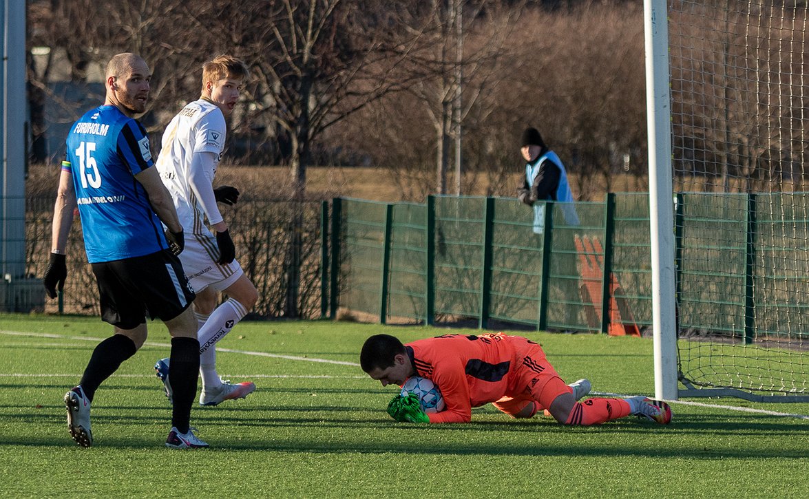 ​Myös Walter Viitala sivuun – SJK:n maalivahtiosasto ohuena