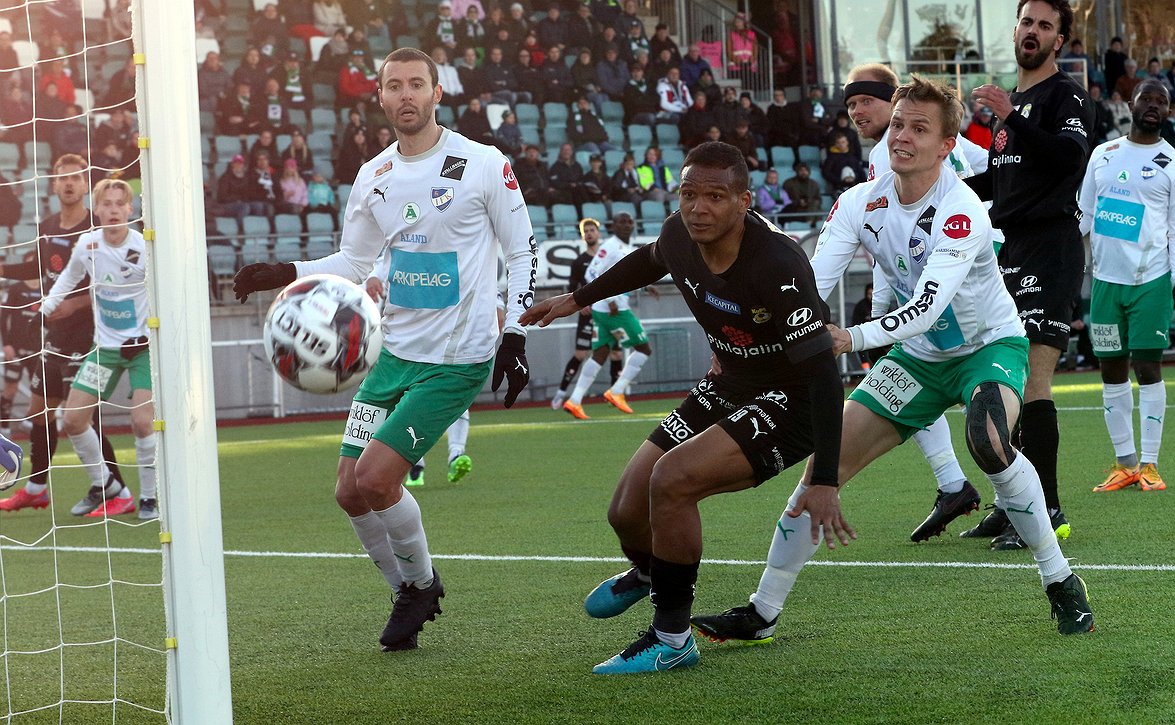 ​Kohti kauden 150. maalia Veikkausliigassa – kuka rikkoo tasaluvun?